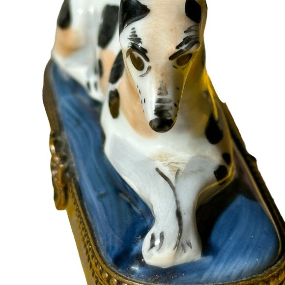 Rare Perfection Limoges  “Reclining Dog” Trinket Box - Picture 9 of 9
